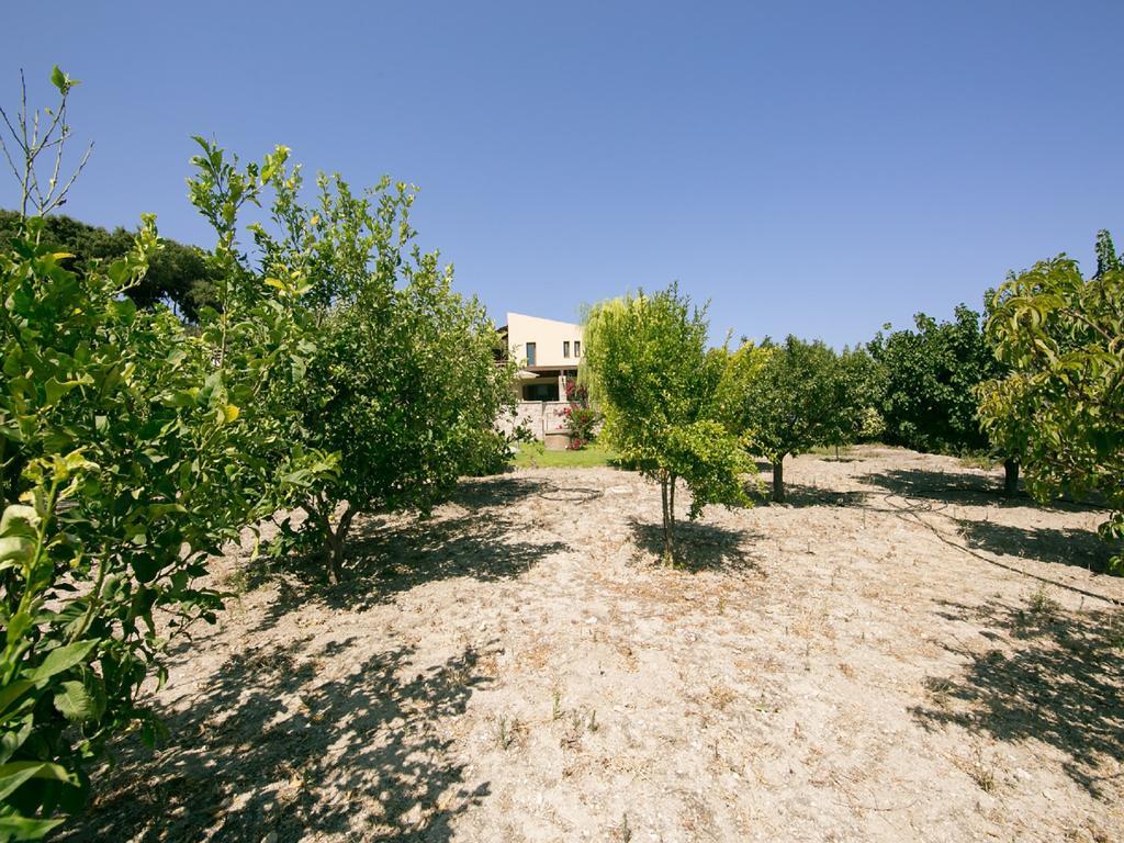 Villa Russelia Kalavárda المظهر الخارجي الصورة
