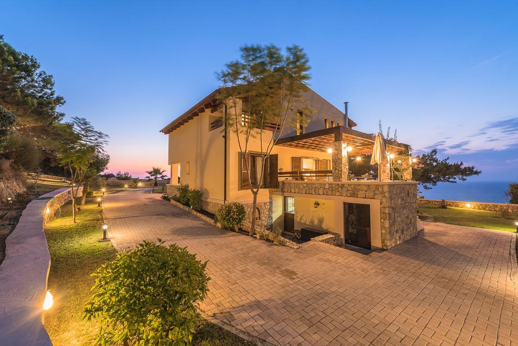 Villa Russelia Kalavárda المظهر الخارجي الصورة