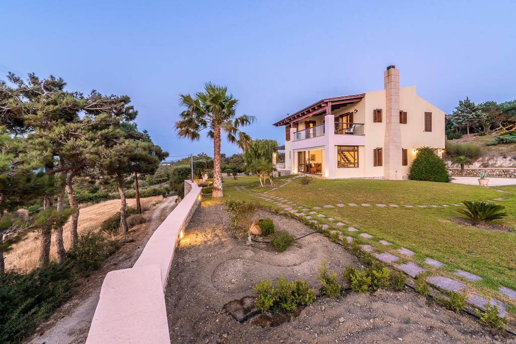 Villa Russelia Kalavárda المظهر الخارجي الصورة