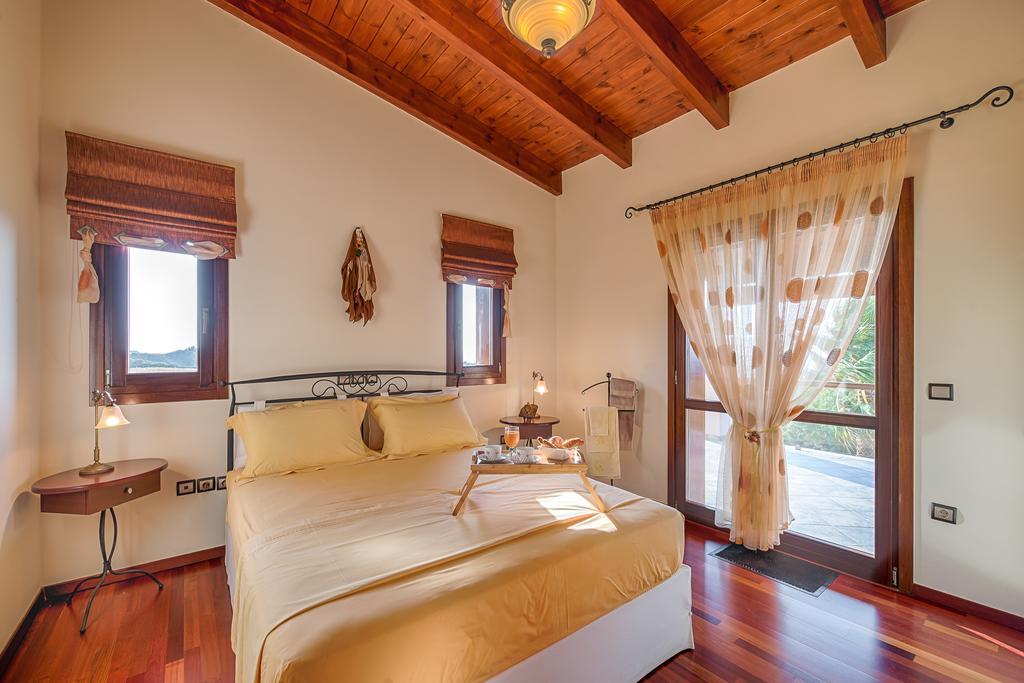 Villa Russelia Kalavárda المظهر الخارجي الصورة