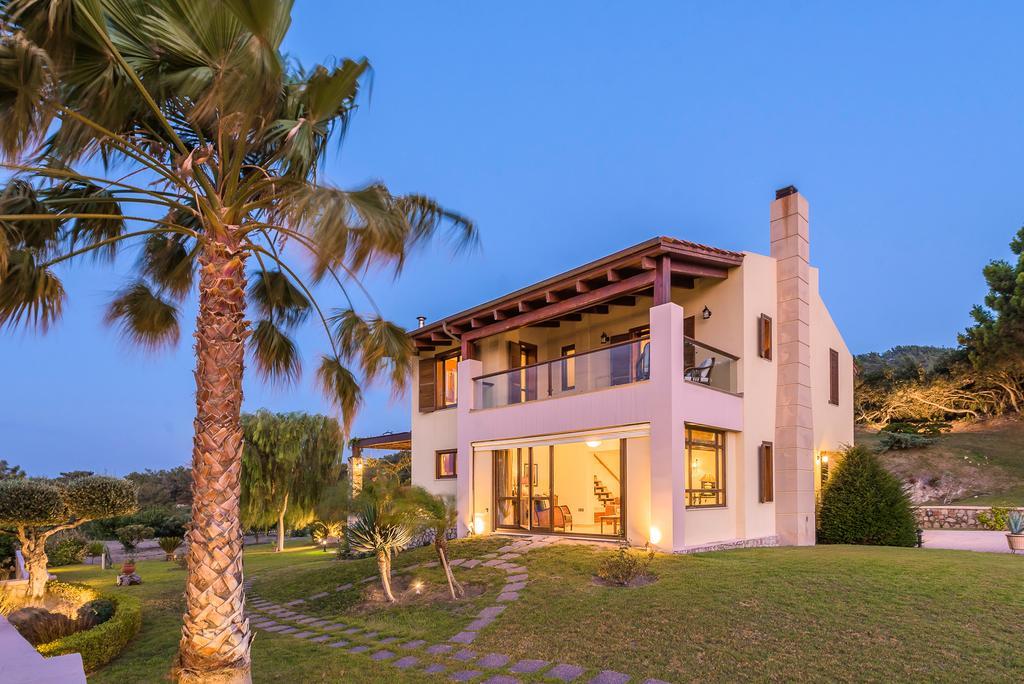 Villa Russelia Kalavárda المظهر الخارجي الصورة